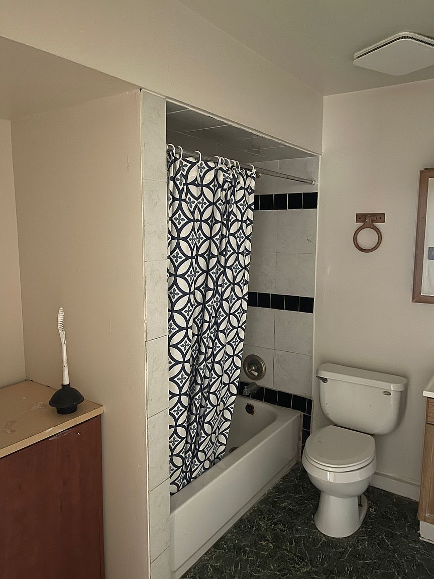 6202 W Flower St photo 3