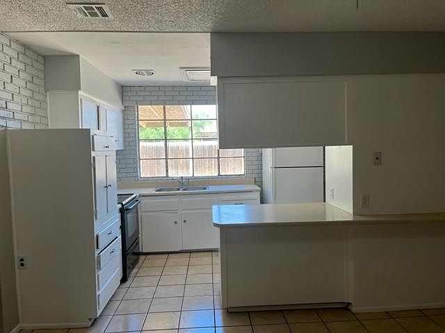 6138 W Monterey Way photo 5