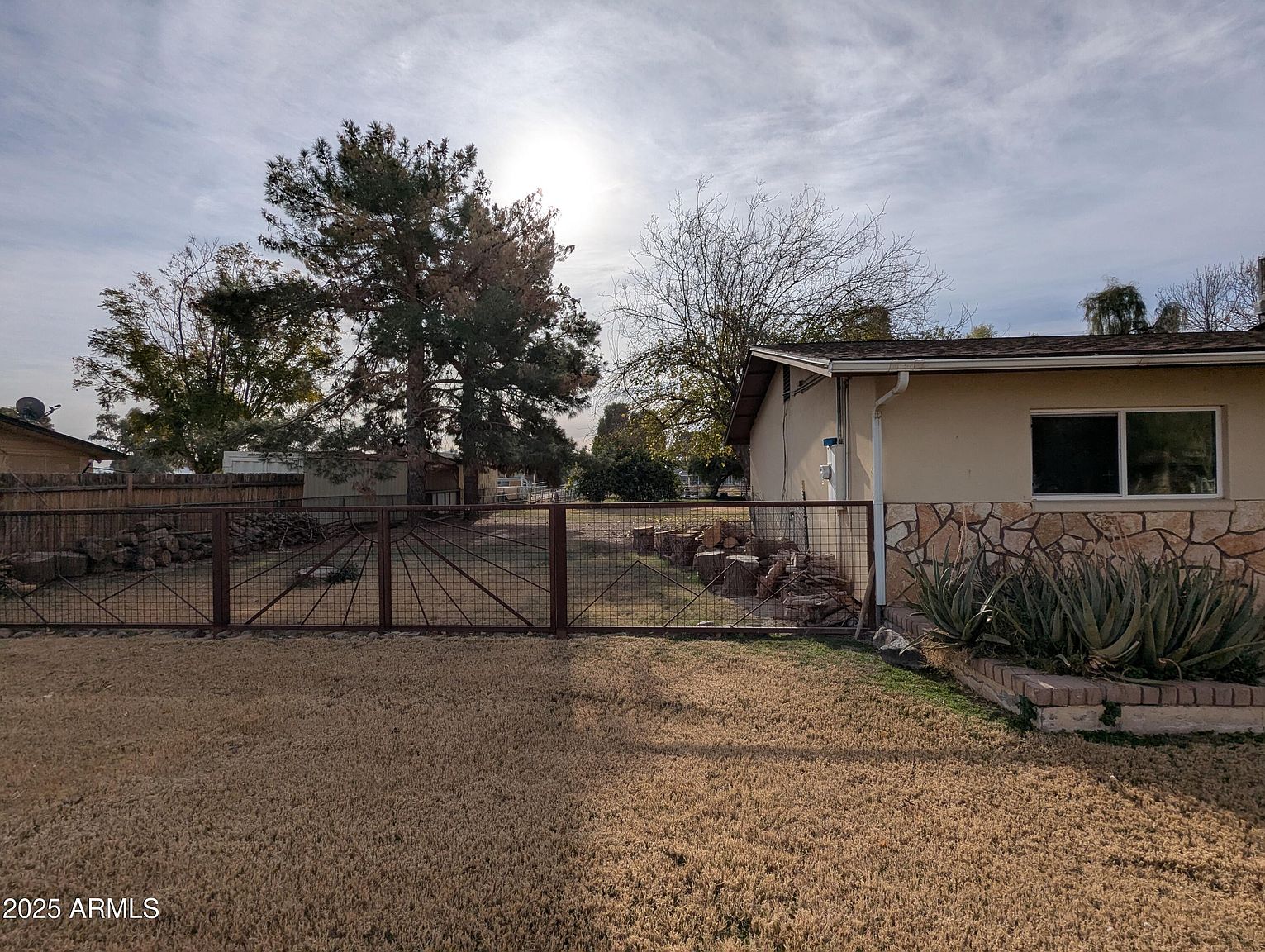 6511 W Fremont Rd photo 4