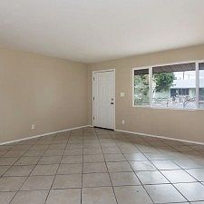 3707 W Flower St photo 5
