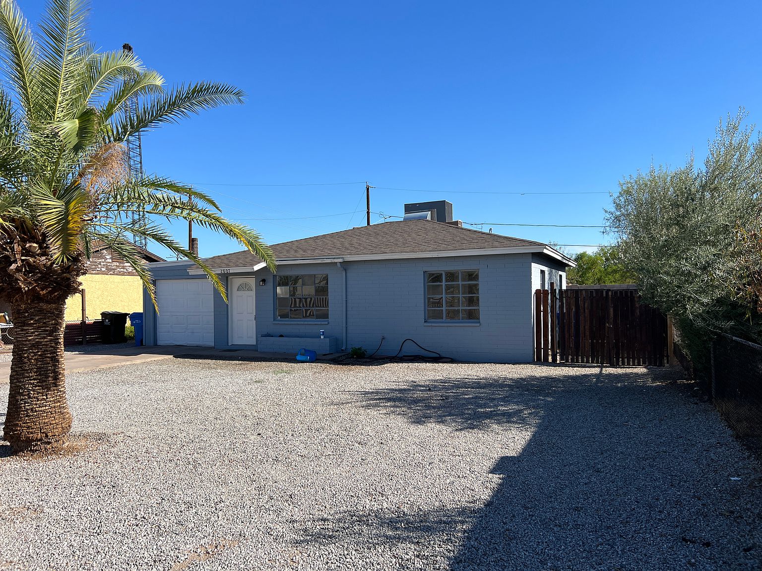 2807 W Palm Ln photo 3