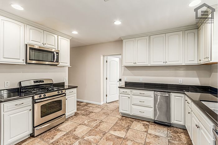 2807 N 8th Ave Phoenix, AZ 85007 photo 3