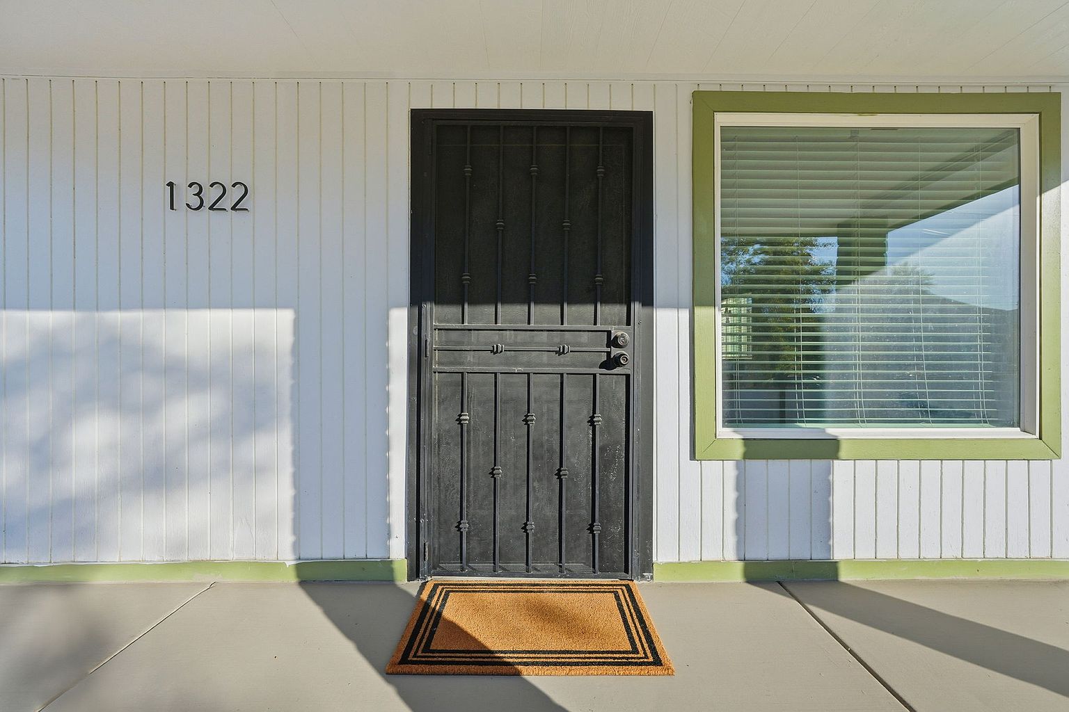 1322 W Taylor St photo 3