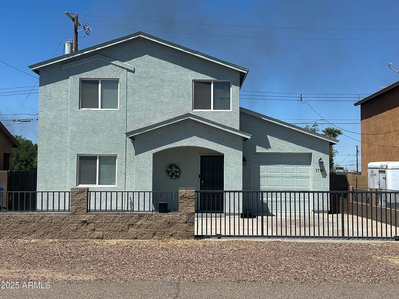1714 S 5TH Street photo 2