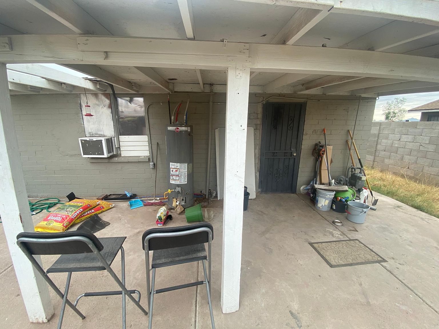 620 W Jones Ave photo 4