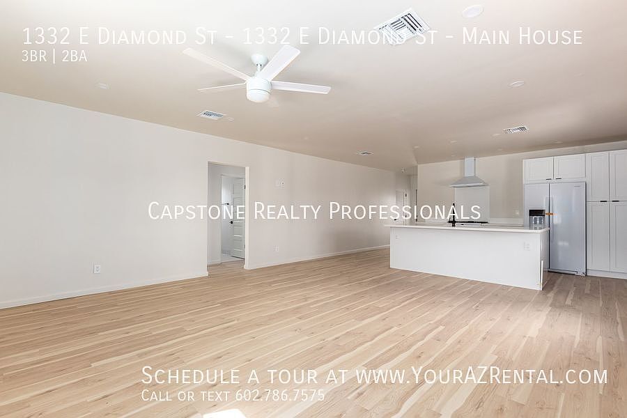 1332 E Diamond St photo 4