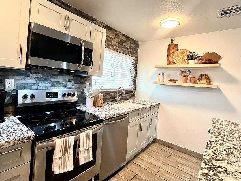 1632 E Harvard St Phoenix, AZ 85006 photo 4