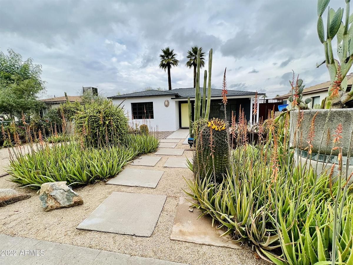 1414 E Palm Ln photo 3