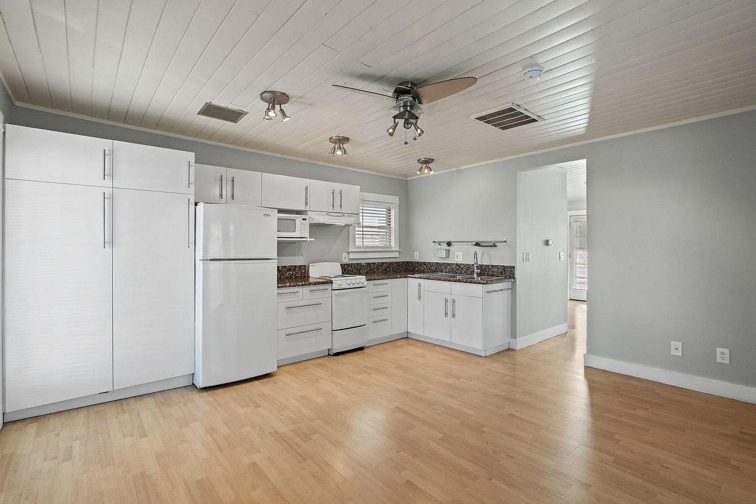 2225 N 9th St Phoenix, AZ 85006 photo 3