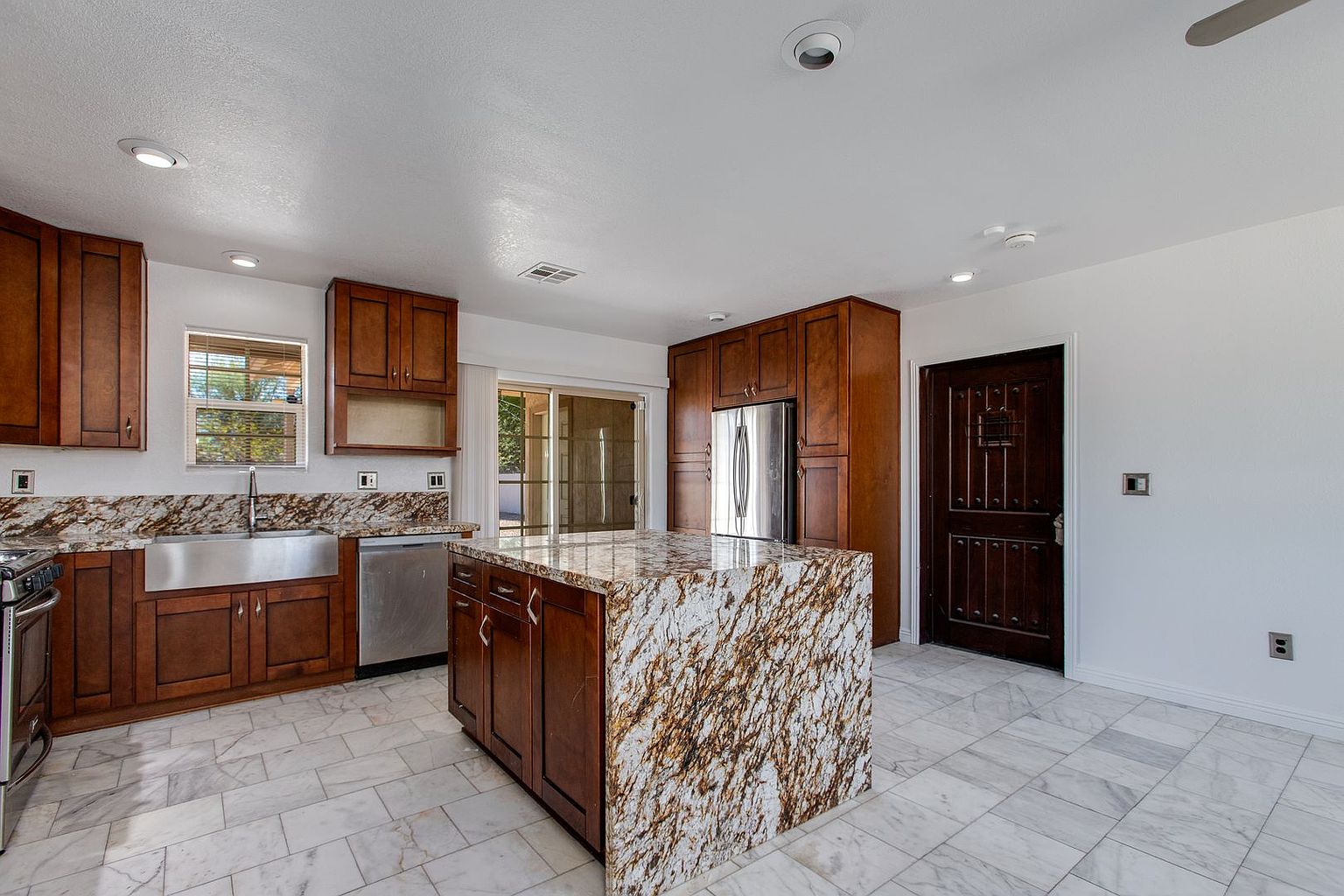 3423 North 14th Street, Phoenix, AZ 85014 photo 3