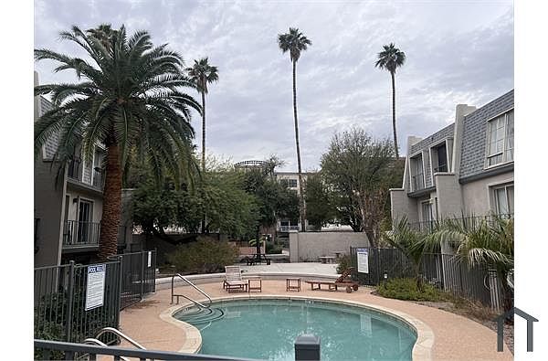 1010 E Osborn Rd Phoenix, AZ 85014 photo 5