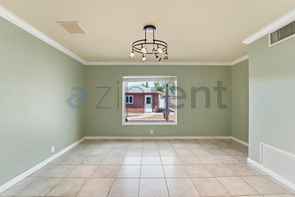 78 W Cambridge Ave photo 3