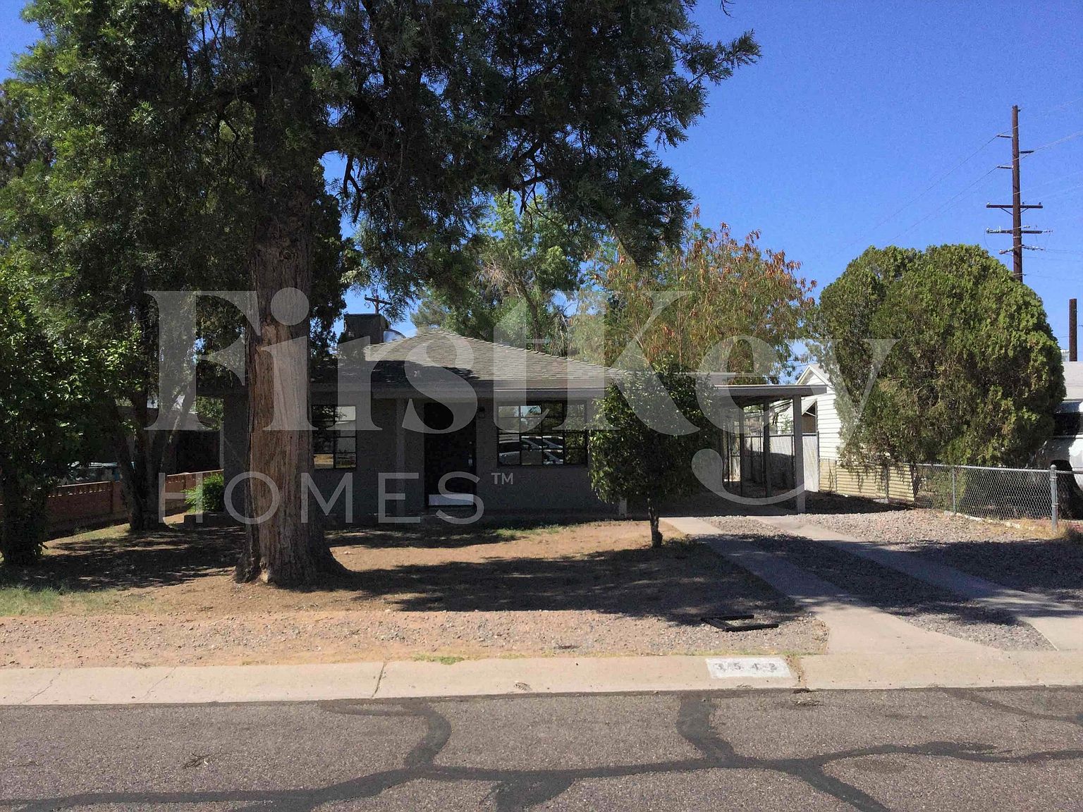 3542 E Yale St Phoenix, AZ 85008 photo 2