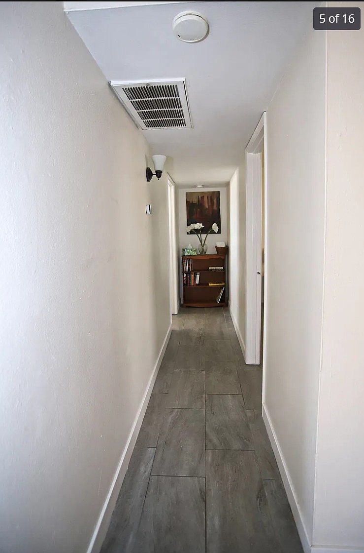 2636 E Culver St photo 4
