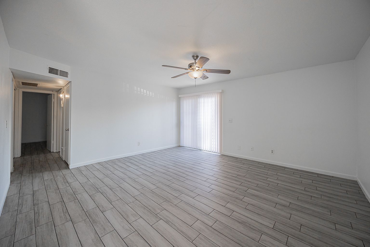 2730 E Belleview St photo 5