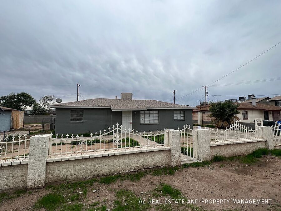 2233 E Wood St Phoenix, AZ 85040 photo 3