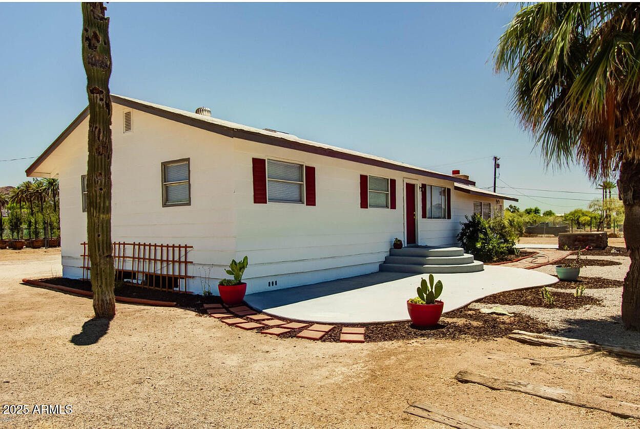 6445 S 32ND Street photo 2