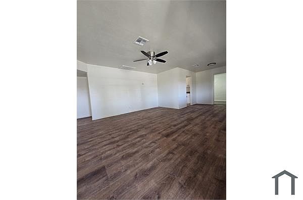 1735 E Burgess Ln photo 3
