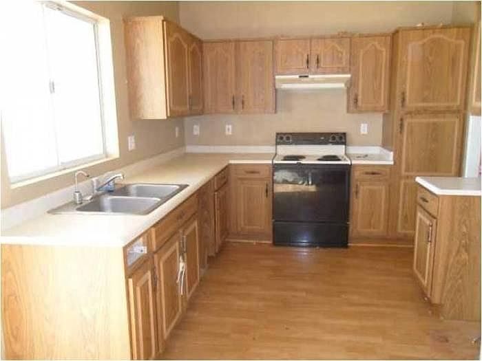 5625 S 42nd St photo 4