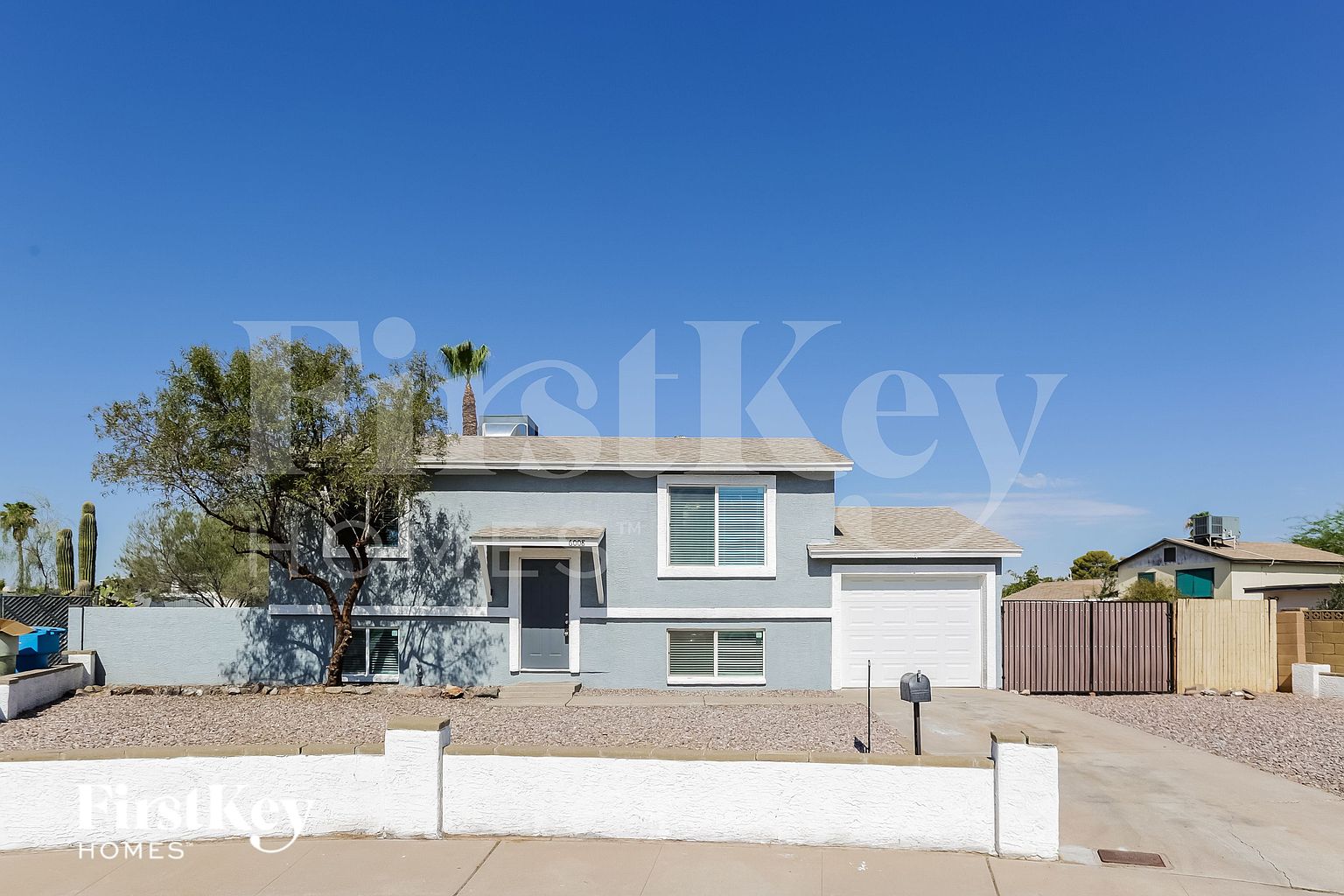 6008 S 45th Pl Phoenix, AZ 85042 photo 2