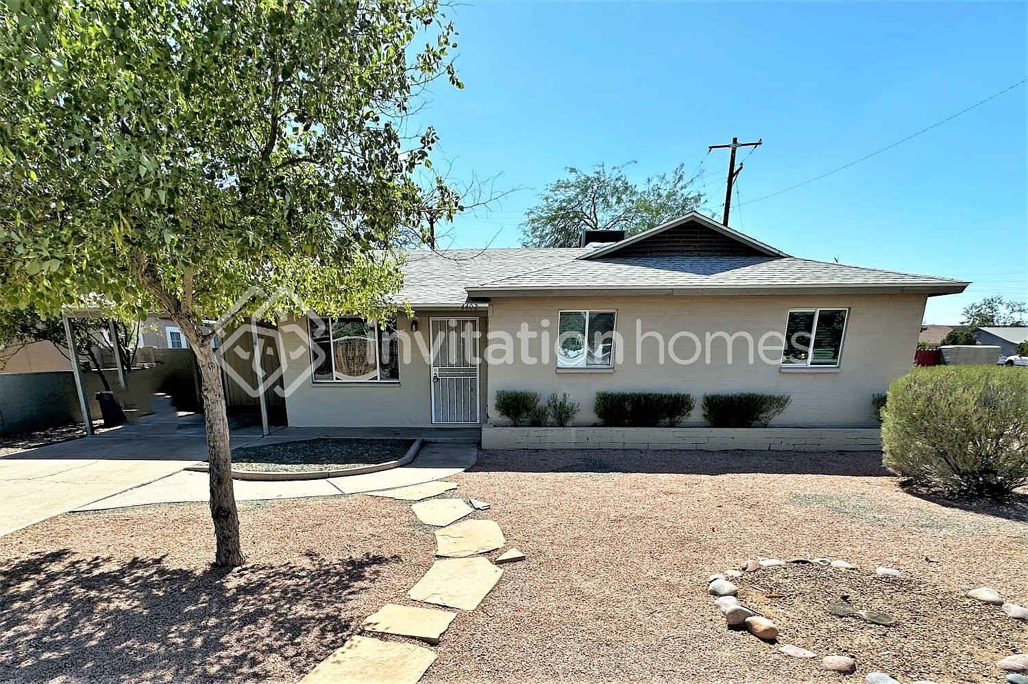 4402 S Park Dr Tempe, AZ 85282 photo 2