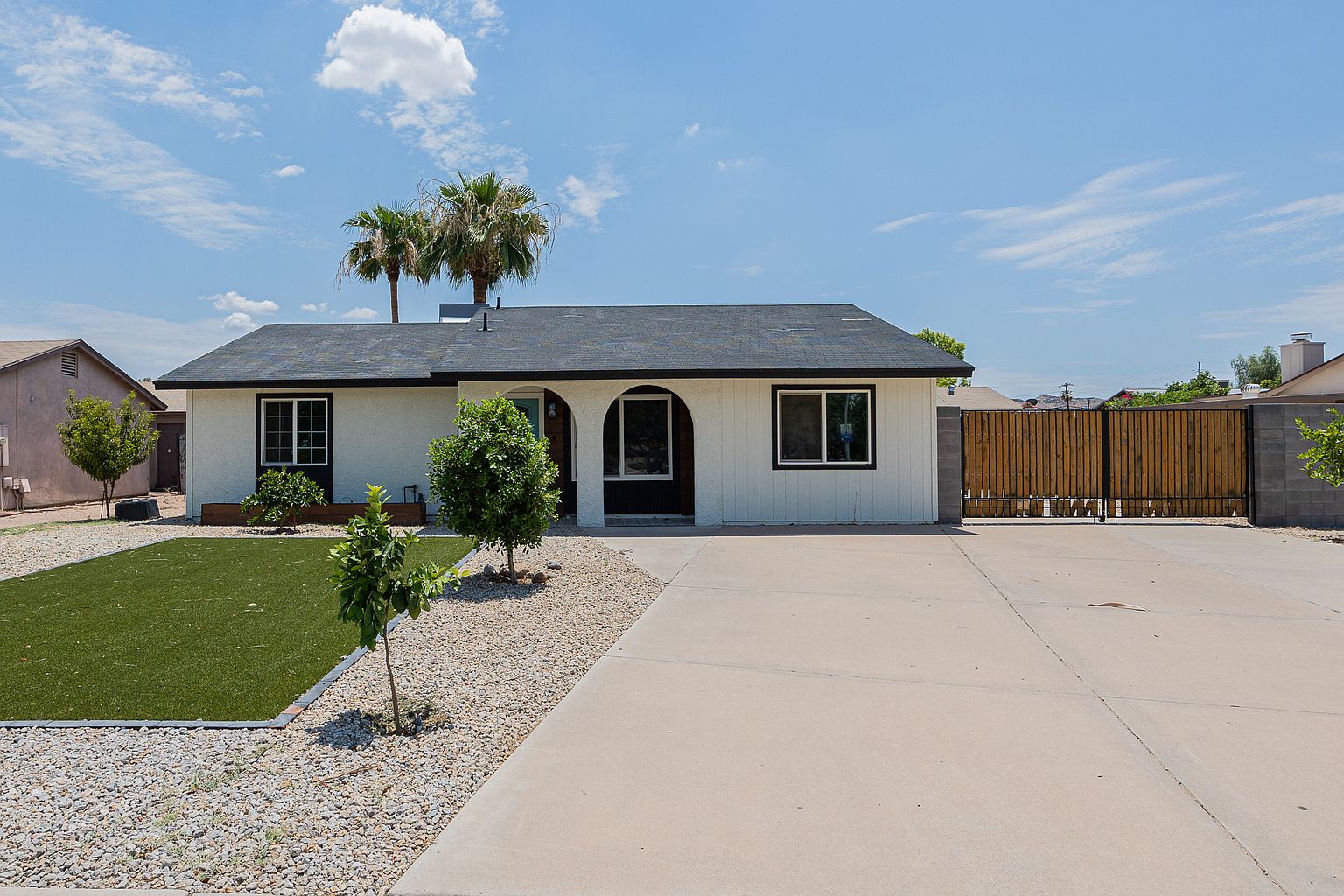 2519 W Vineyard Rd Tempe, AZ 85282 photo 3