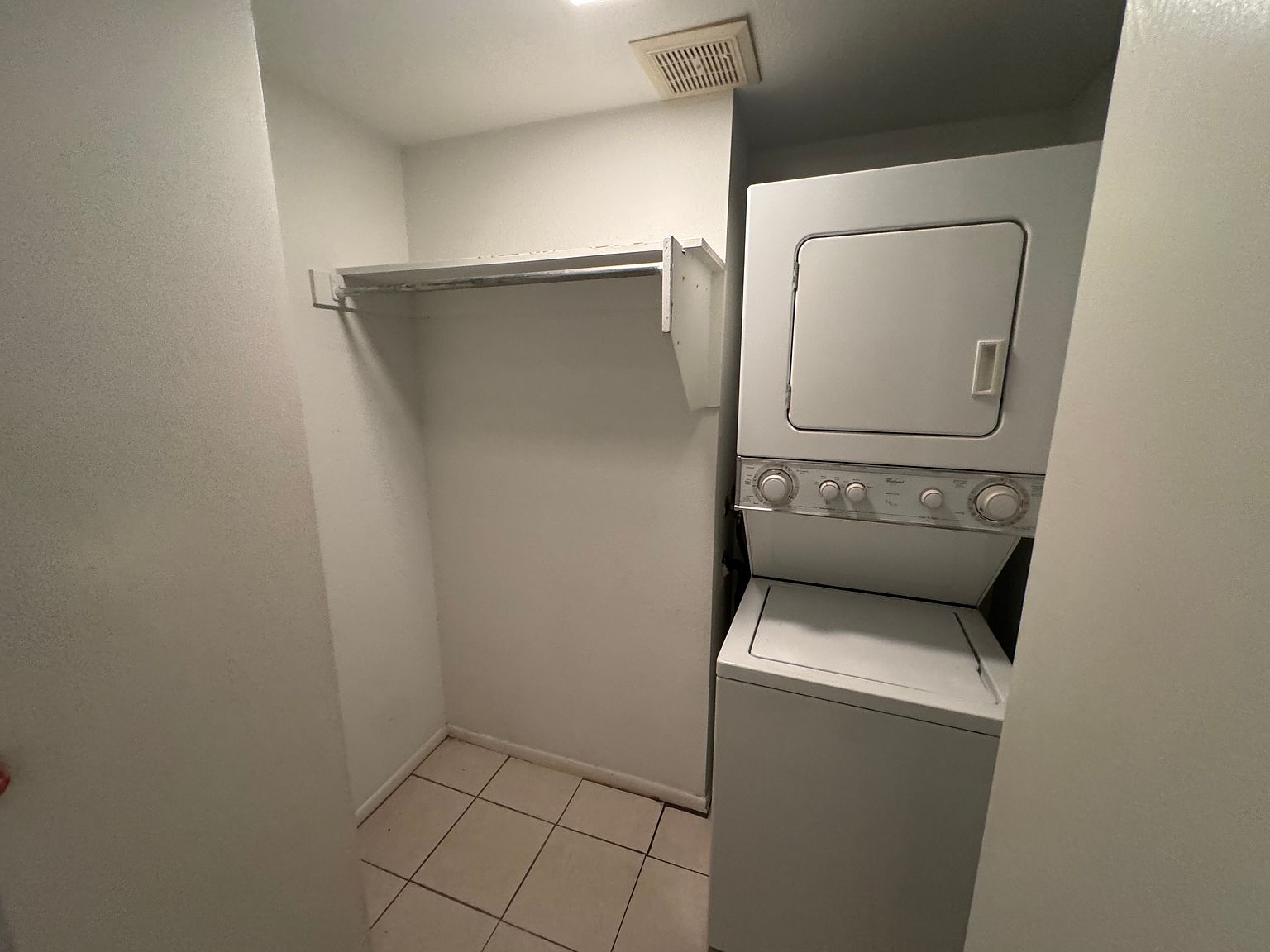 1018 W Malibu Dr photo 4
