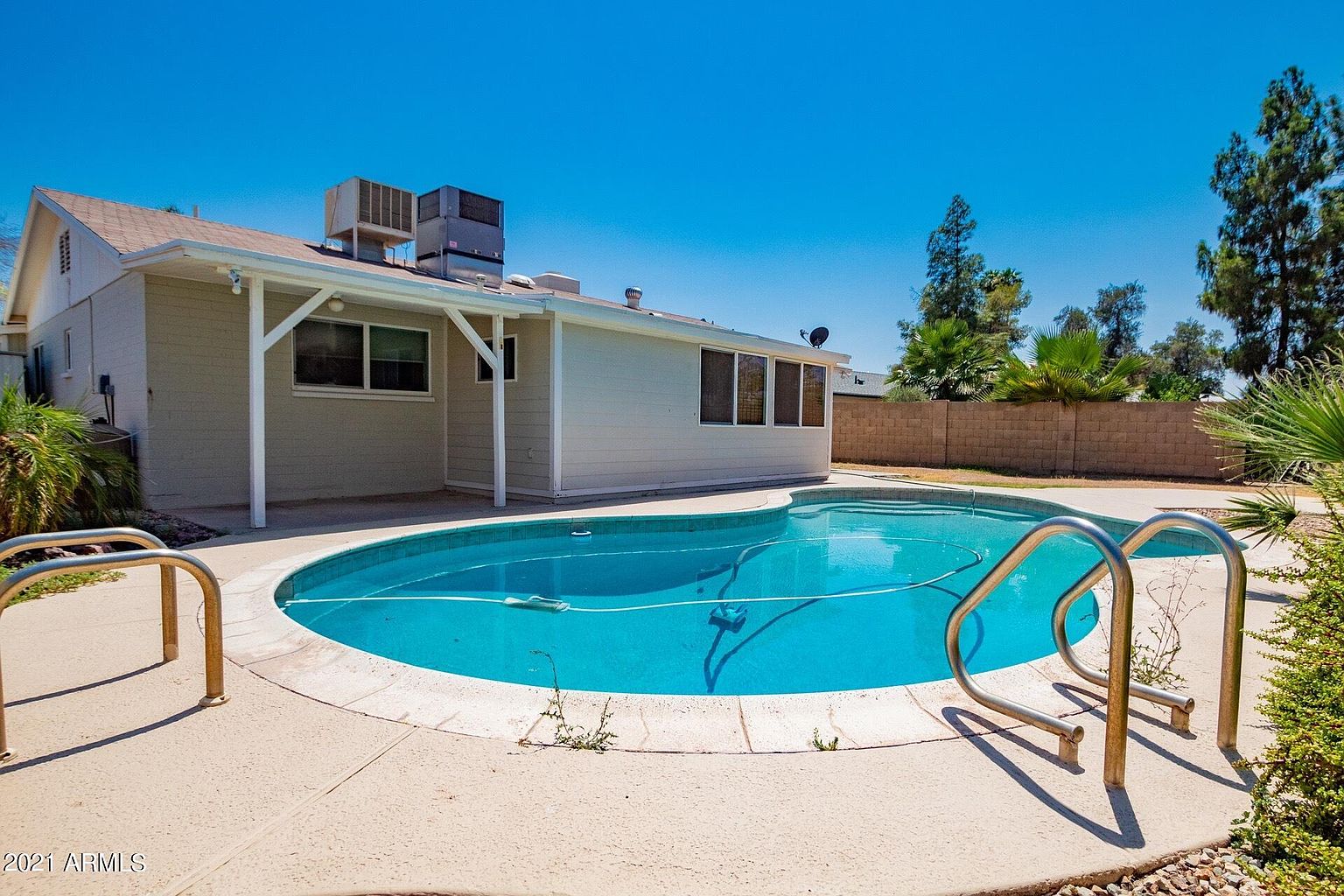 1608 W Inverness Dr Tempe, AZ 85282 photo 2