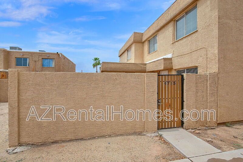 4715 E Jones Ave photo 4