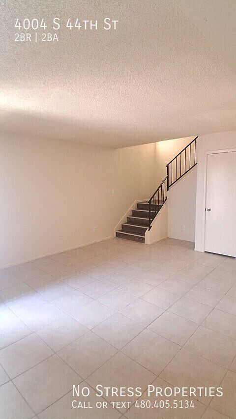 4004 S 44th St photo 3