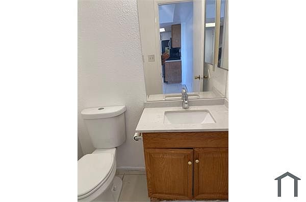 4404 E Wood St photo 5