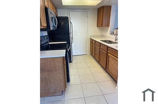 4404 E Wood St photo 4