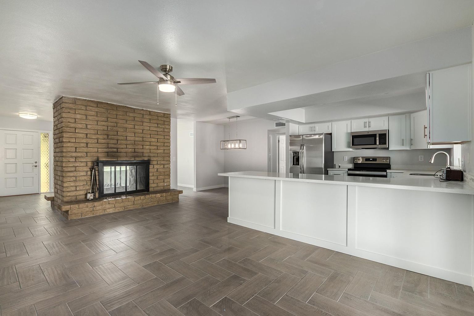 1308 S Polly Ann Dr photo 5