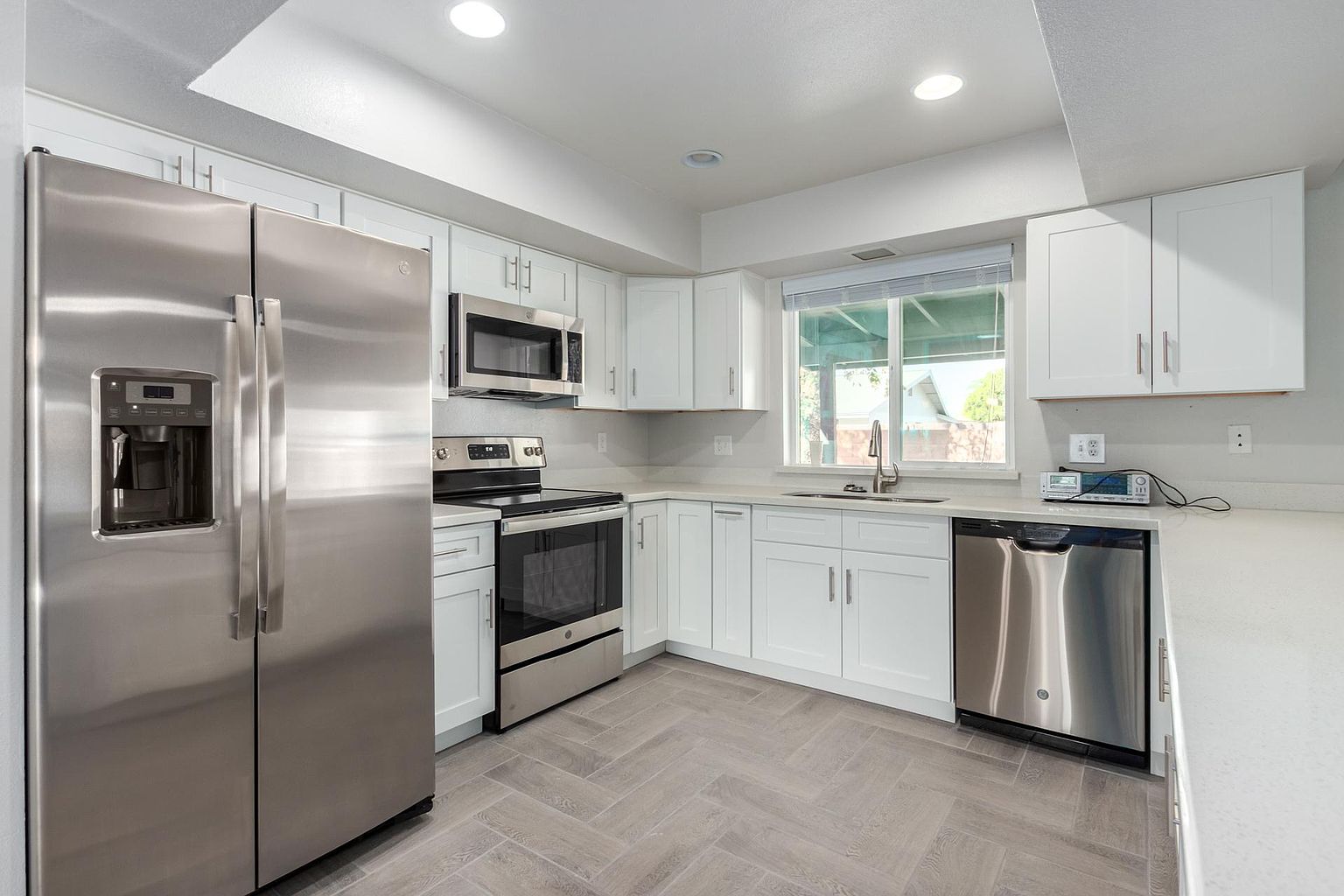 1308 S Polly Ann Dr photo 3