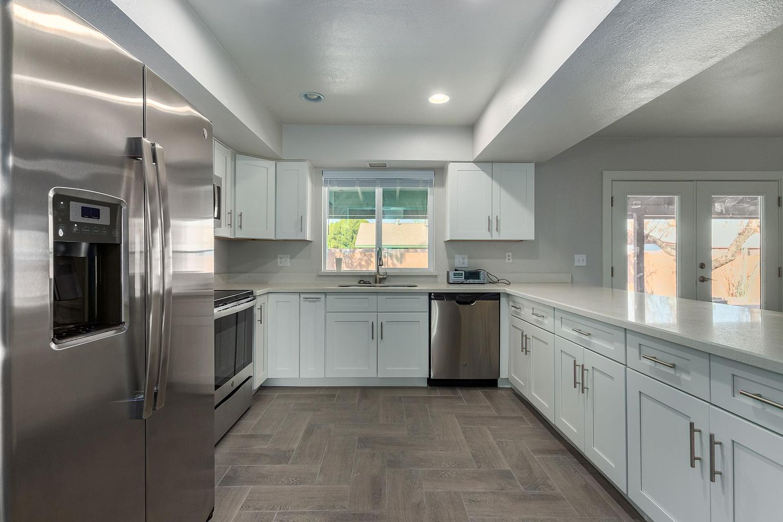 1308 S Polly Ann Dr photo 4
