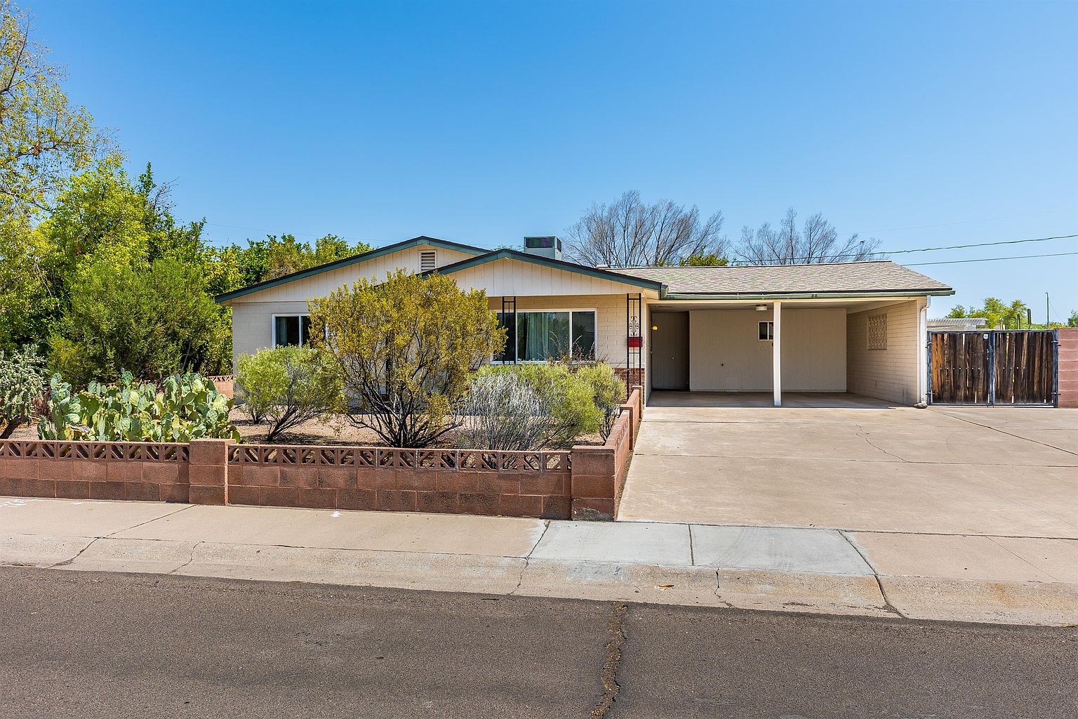 921 W 16th St Tempe, AZ 85281 photo 2