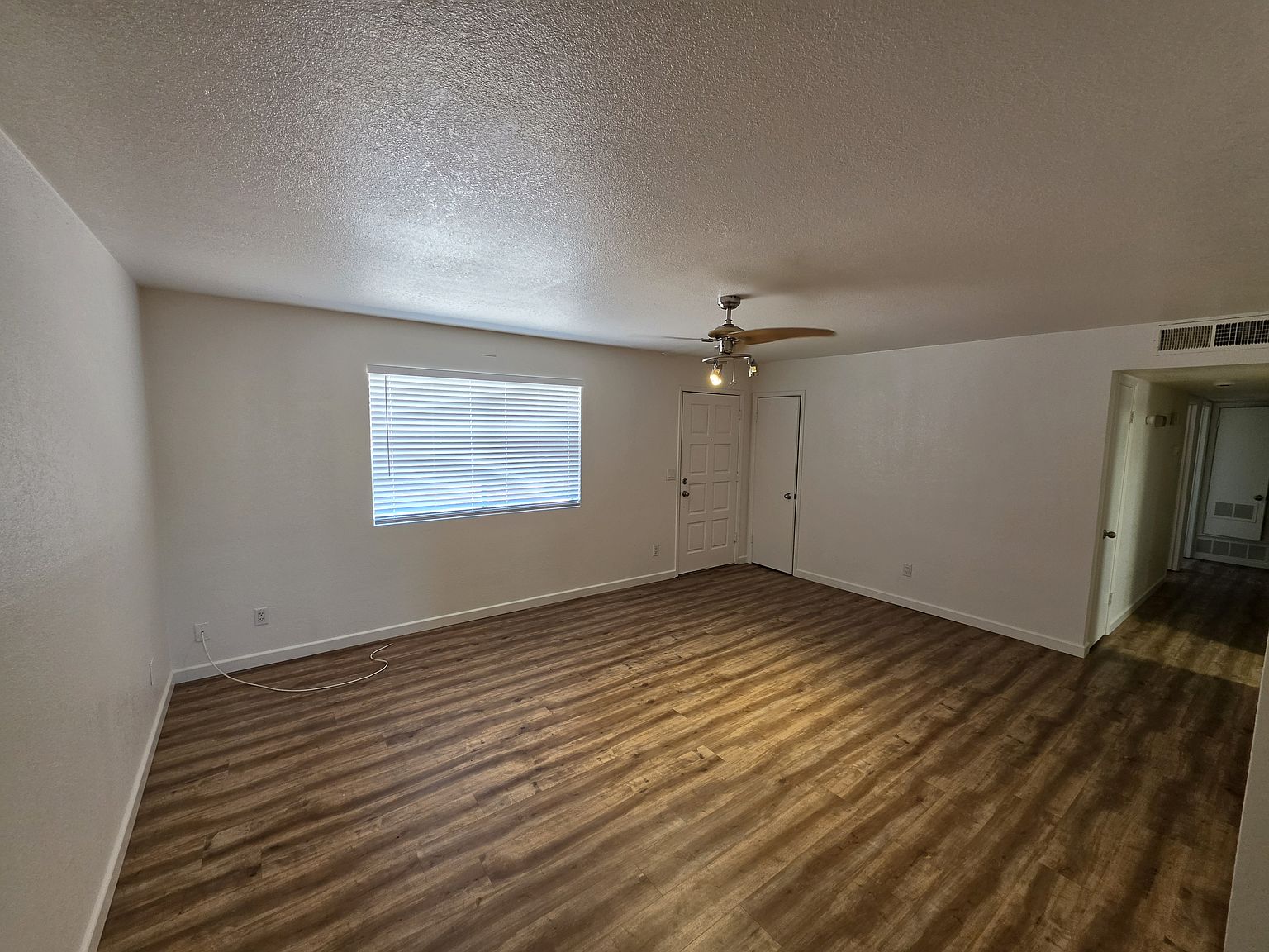 719 W 10th St Tempe, AZ 85281 photo 5