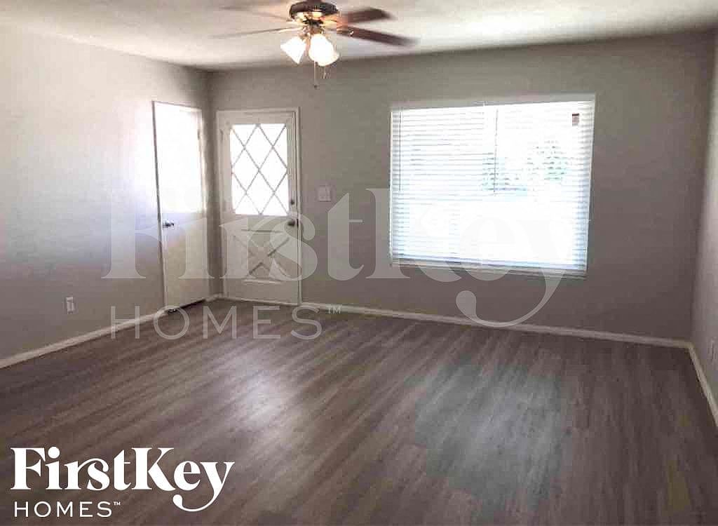 1439 W 7th St Tempe, AZ 85281 photo 4