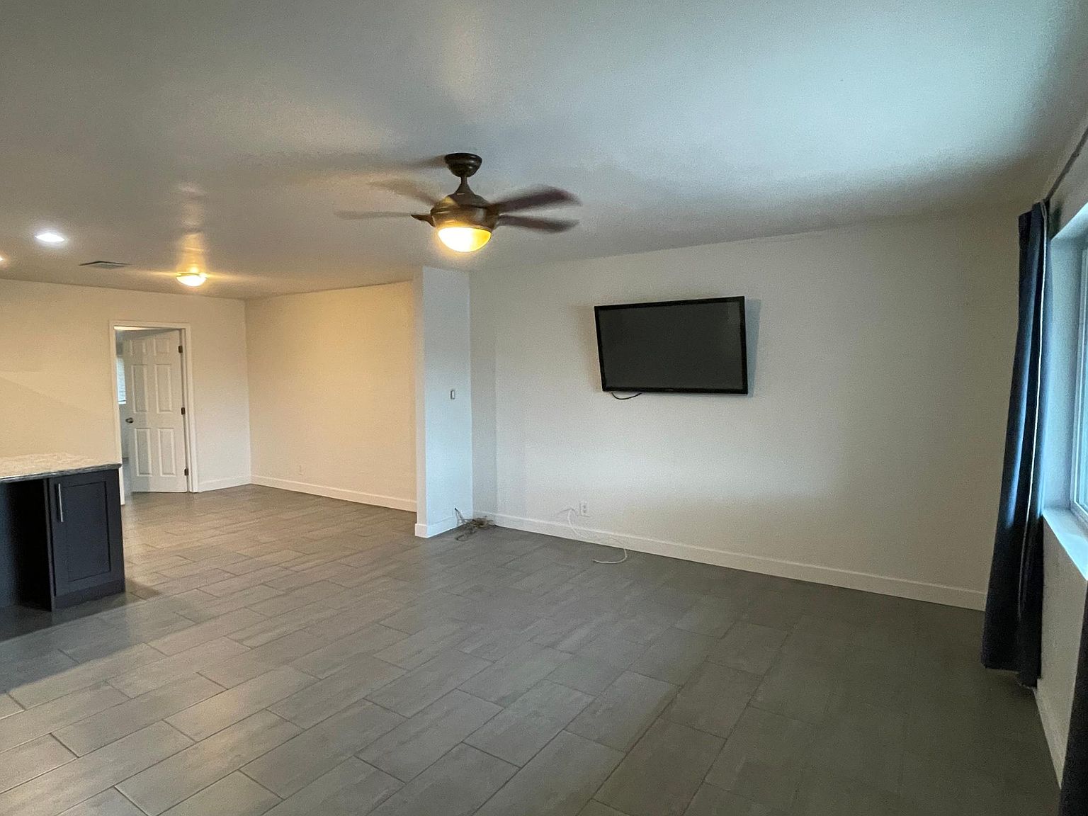 1730 S Parkside Dr Tempe, AZ 85281 photo 3