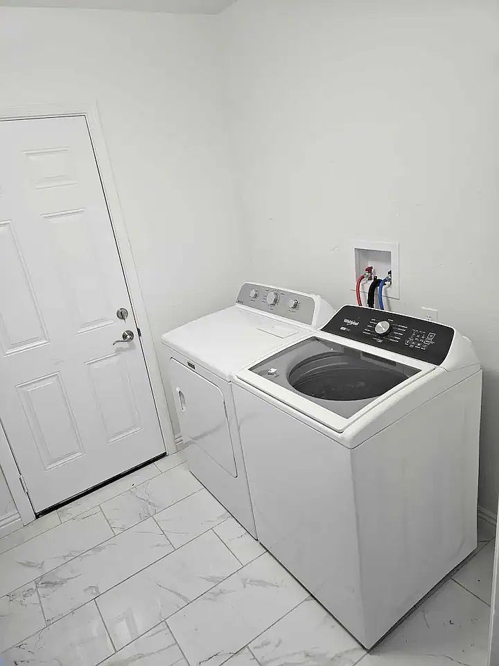 4930 E Brill St photo 4