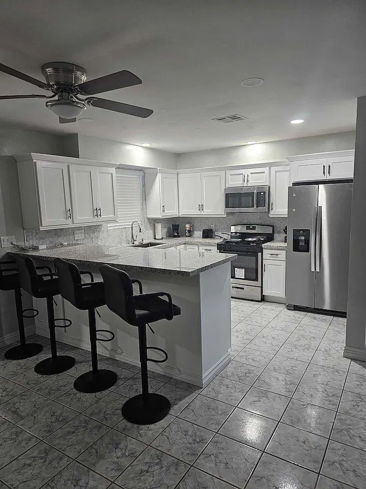4930 E Brill St photo 2