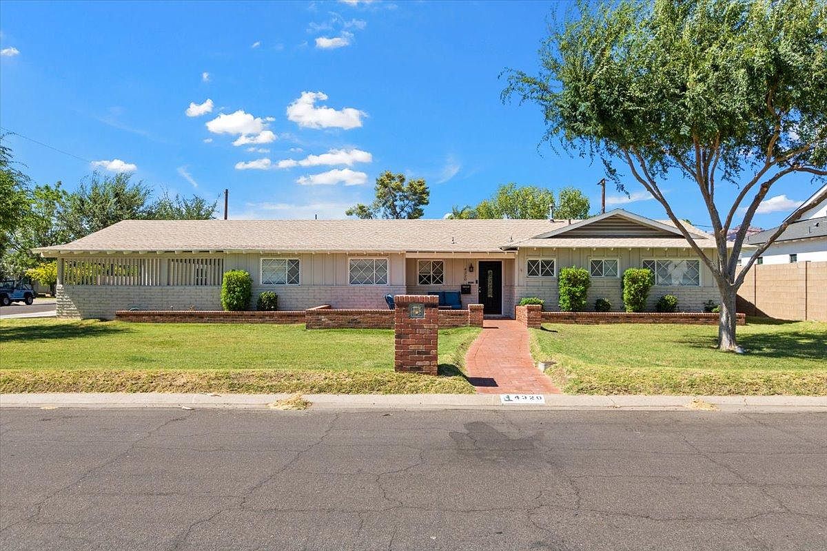 4320 E Clarendon Ave Phoenix, AZ 85018 photo 2