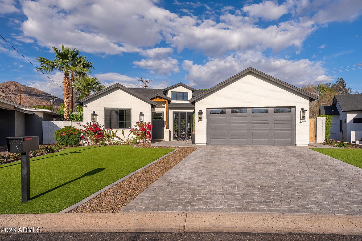 4017 N 49th Pl Phoenix, AZ 85018 photo 2
