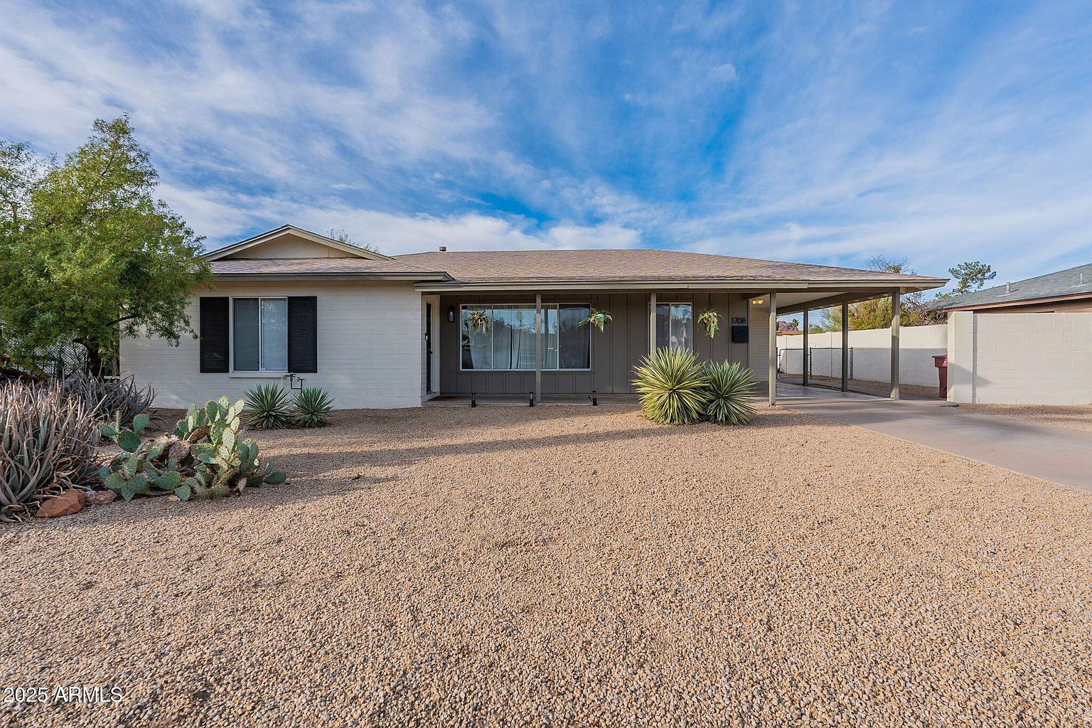 1708 N 69th St Scottsdale, AZ 85257 photo 2