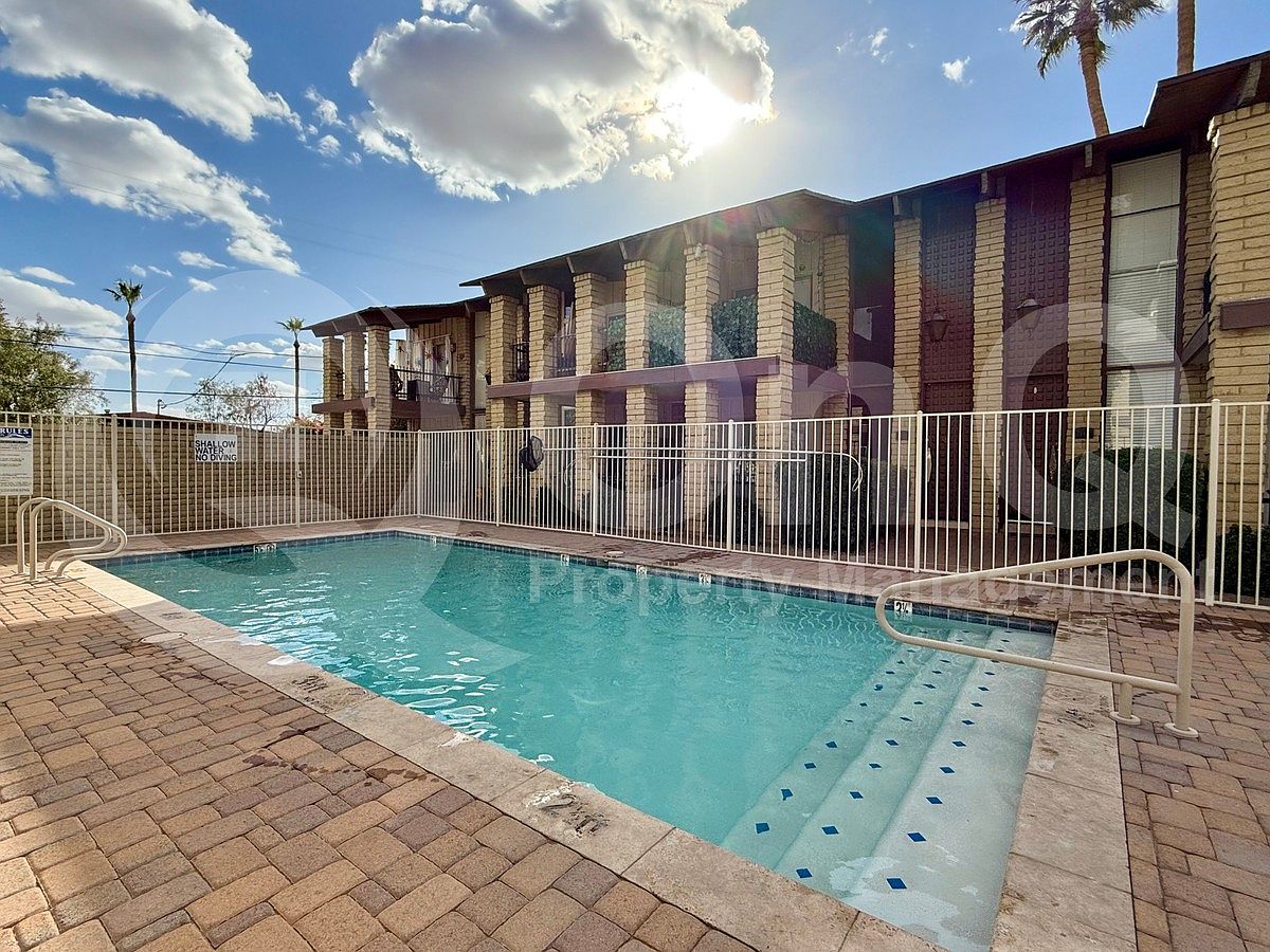 6925 E 4th St Scottsdale, AZ 85251 photo 3