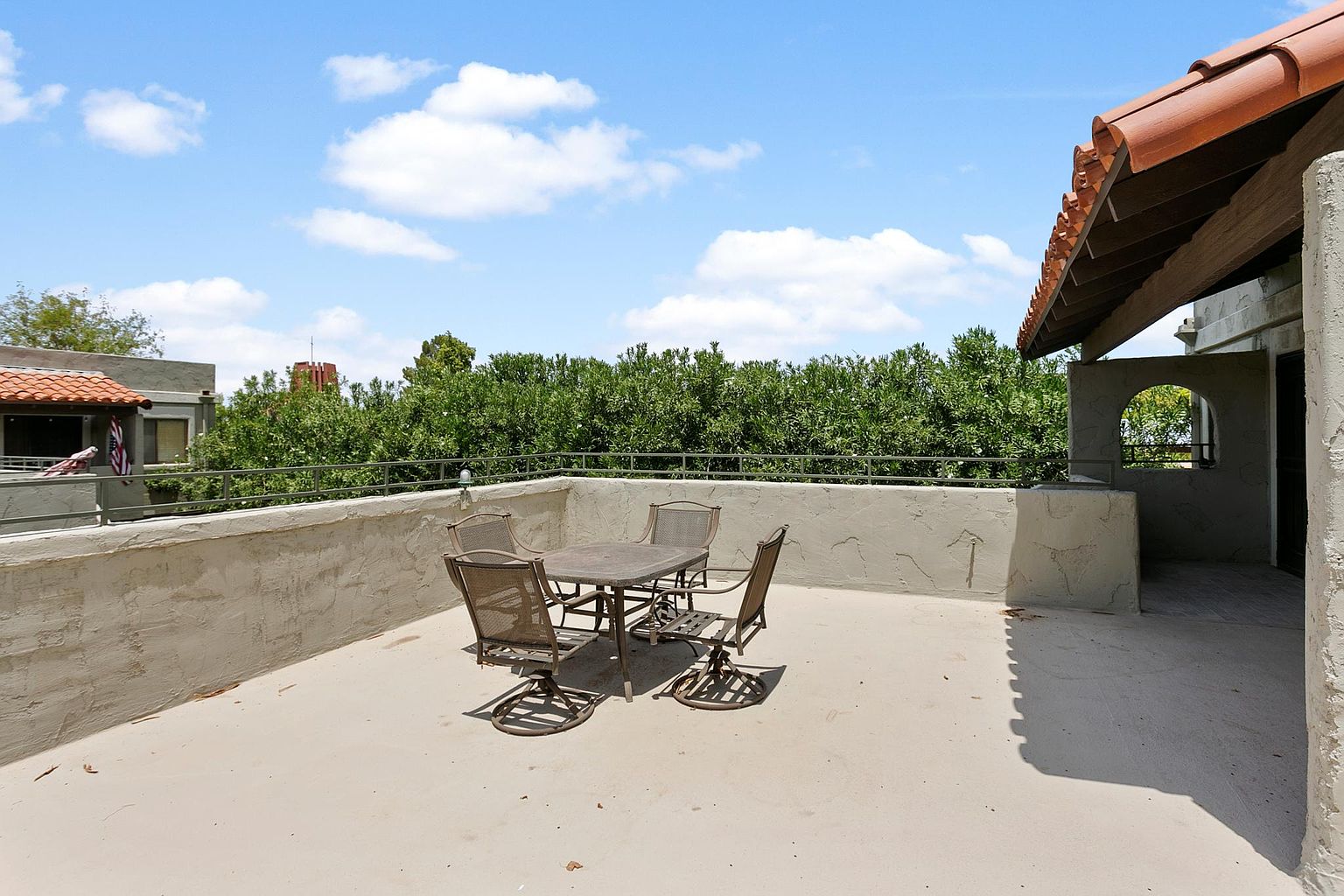 3309 N 70th St Scottsdale, AZ 85251 photo 2