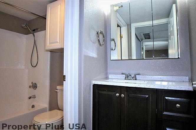 8020 E Thomas Rd Scottsdale, AZ 85251 photo 3