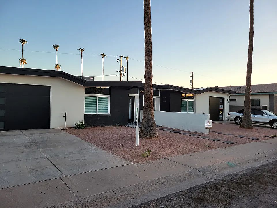 6643 E Monterey Way photo 3