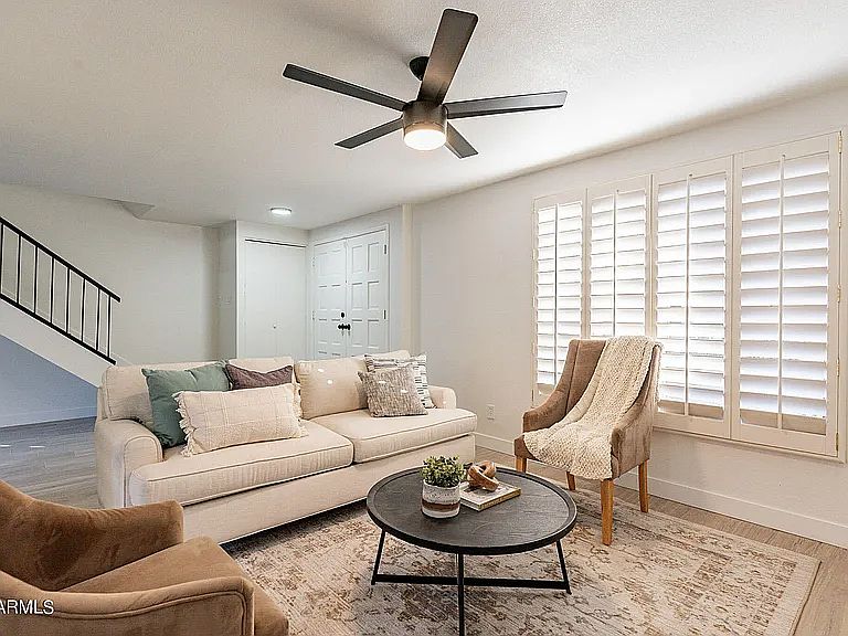 4030 N Granite Reef Rd Scottsdale, AZ 85251 photo 2