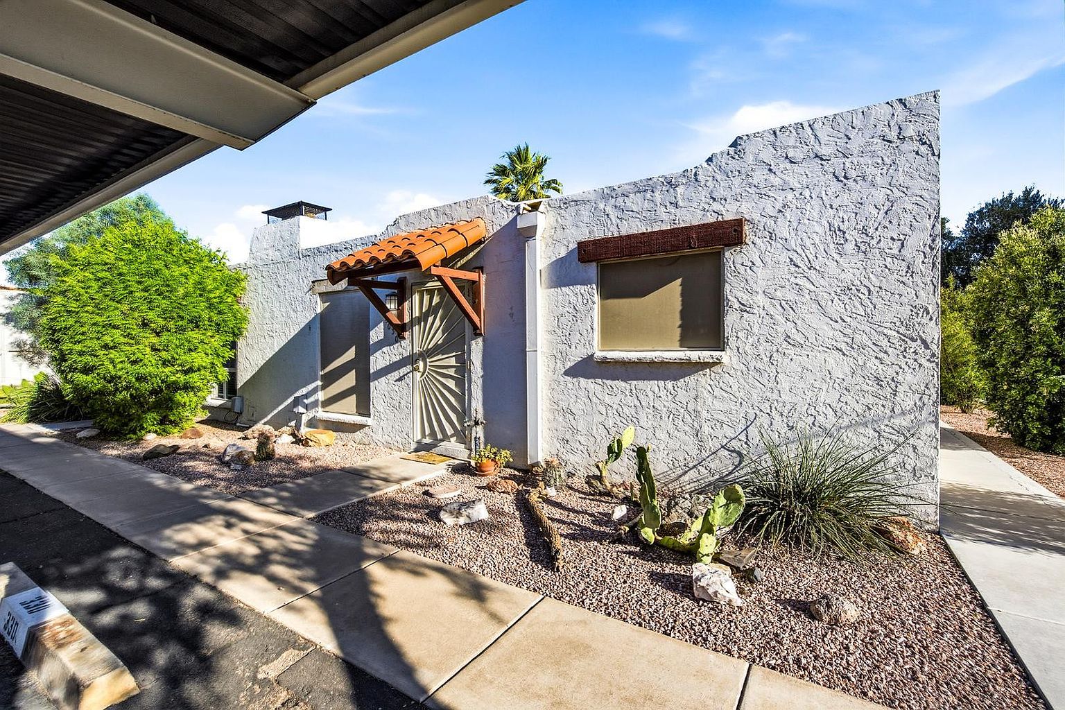 8030 E Oak St Scottsdale, AZ 85257 photo 2